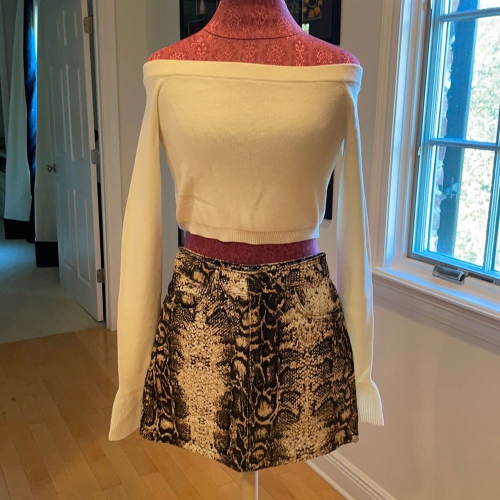 White sweater crop top- wild honey